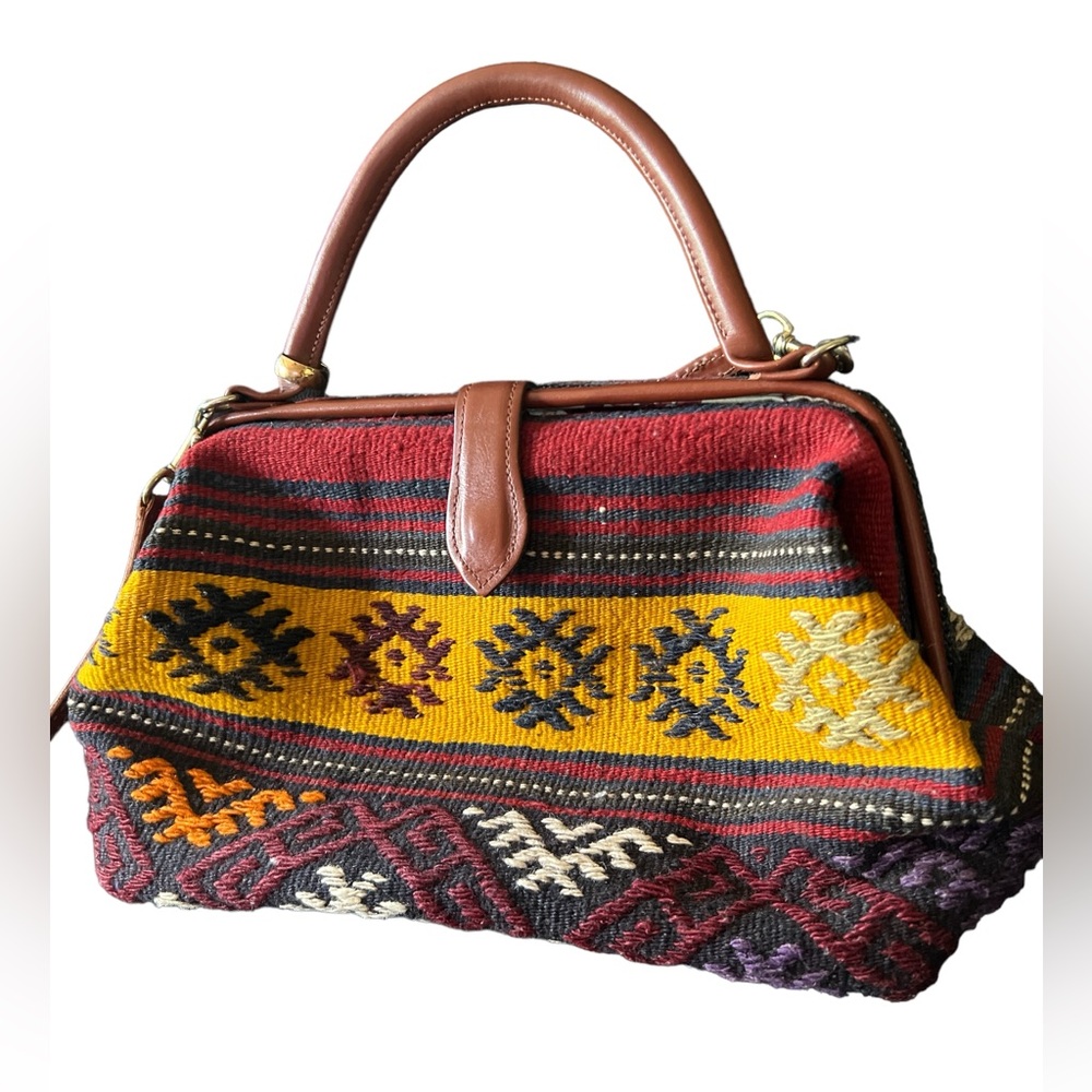 Vintage T. Cappelli bag